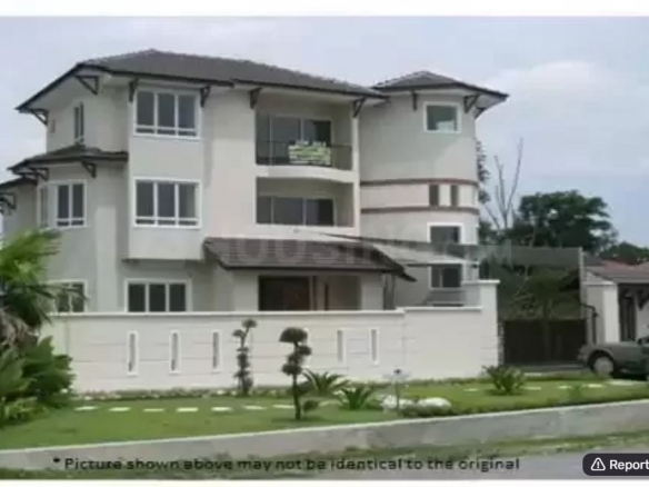 9 BHK LUXURIOUS INDEPENDENT HOUSE