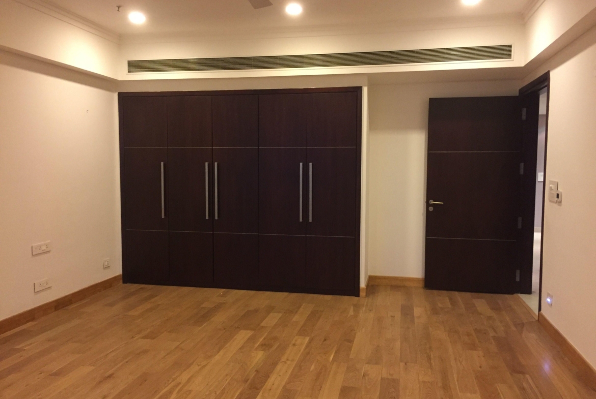 Stunning 4BHK, Properties By Brahmaastra Realty Bedroomroom