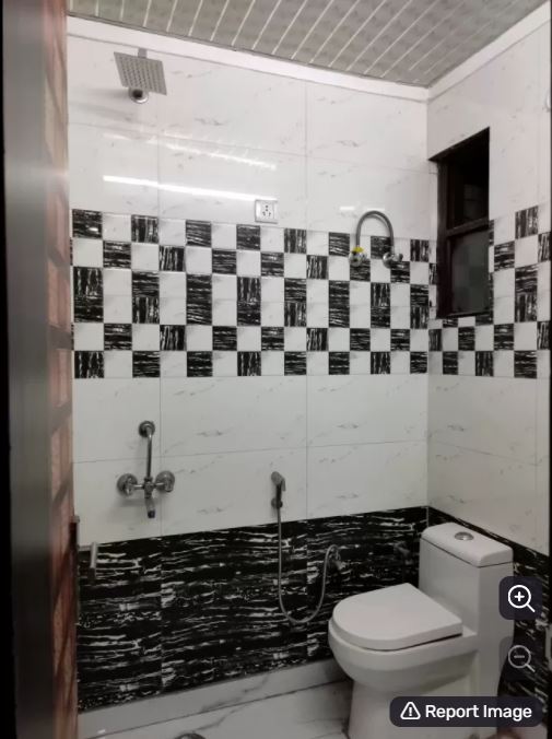 2 BHK Apartment Bathroom