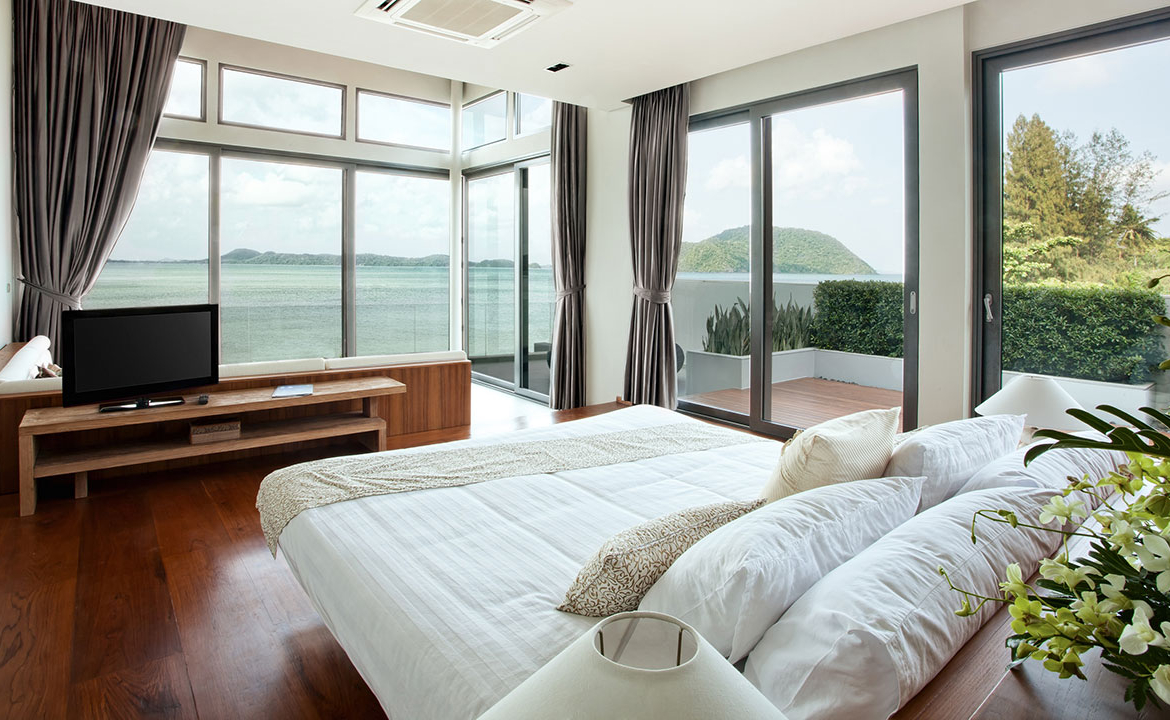 4 room luxury Flat for sale in Mumbai, India