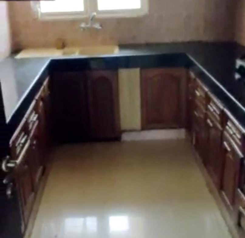Beautiful 3 Bed Flat for rent in Eldeco Greens, Greater Noida, India