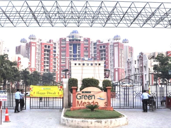 Beautiful 3 Bed Flat for rent in Eldeco Greens, Greater Noida, India