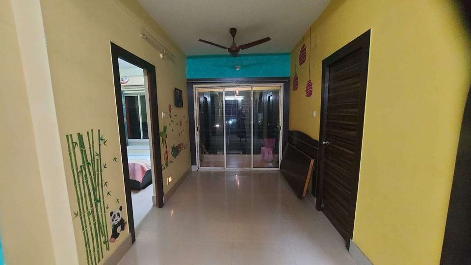 2 Bed 2 Bath Apartment for Sale 1060 sqft in Kolkata, India
