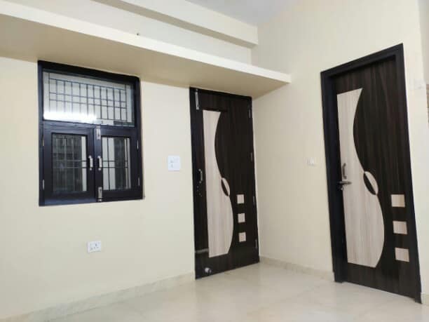 Cozy 1 Bed Set for Rent in Gautam Buddha Nagar, Uttar Pradesh, 201301, India