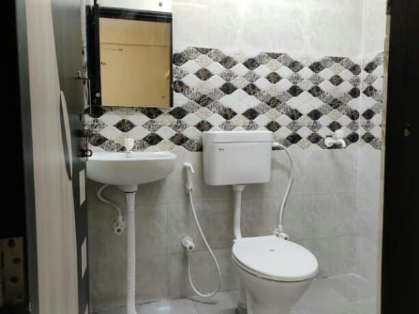 Cozy 1 Bed Set for Rent in Gautam Buddha Nagar, Uttar Pradesh, 201301, India
