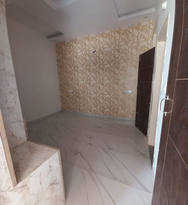 1 Bed Fully furnished Flat for Sale in Mohali, Sahibzada Ajit Singh Nagar, Punjab, India