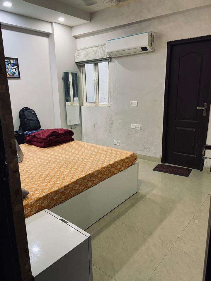 y2 3 Bed, 3 Bath, 5 Balcony Apartment for Rent, 1550 sq.ft, Noida, Uttar Pradesh, India