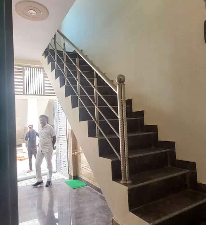 2 Beds 2 Baths House for sale