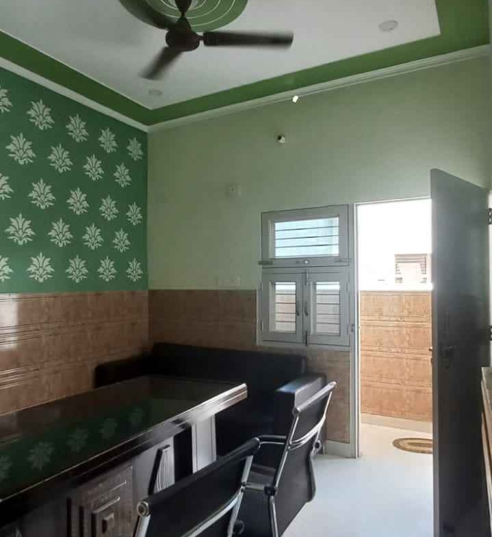 2 Beds 2 Baths House for sale