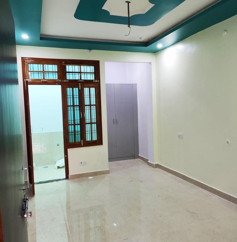 3 Beds Apartment for Sale Uttar Pradesh, India