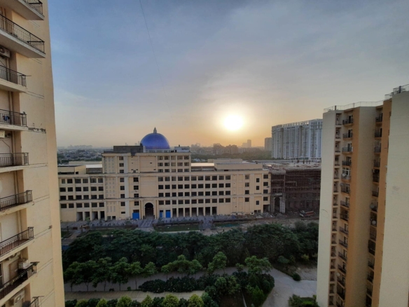 1 Bed for Rent in Noida, India