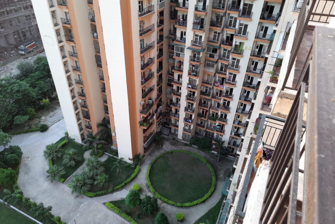 1 Bed for Rent in Noida, India