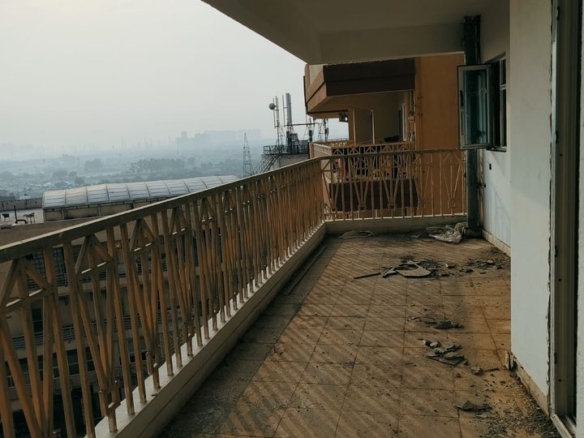 3 Bed Flat in Noida Extension for Sale