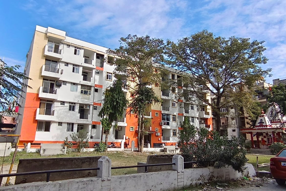 2 bed 2 baths Flat
