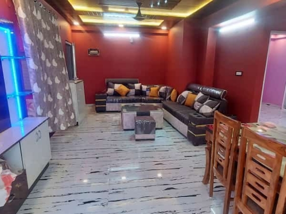2 bed 2 baths Flat