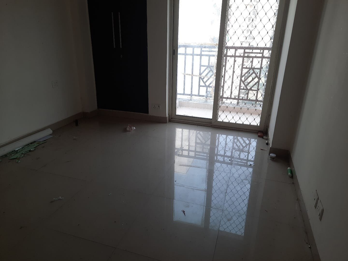 2 Beds 2 Baths Apartment to Rent, Uttar Pradesh, India