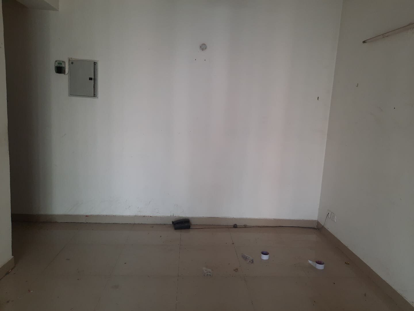 2 Beds 2 Baths Apartment to Rent, Uttar Pradesh, India