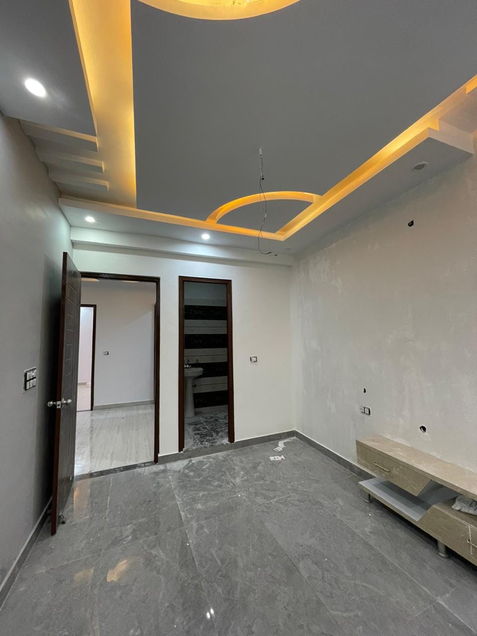 v2 Duplex for Sale in Dehradun, Uttarakhand, India