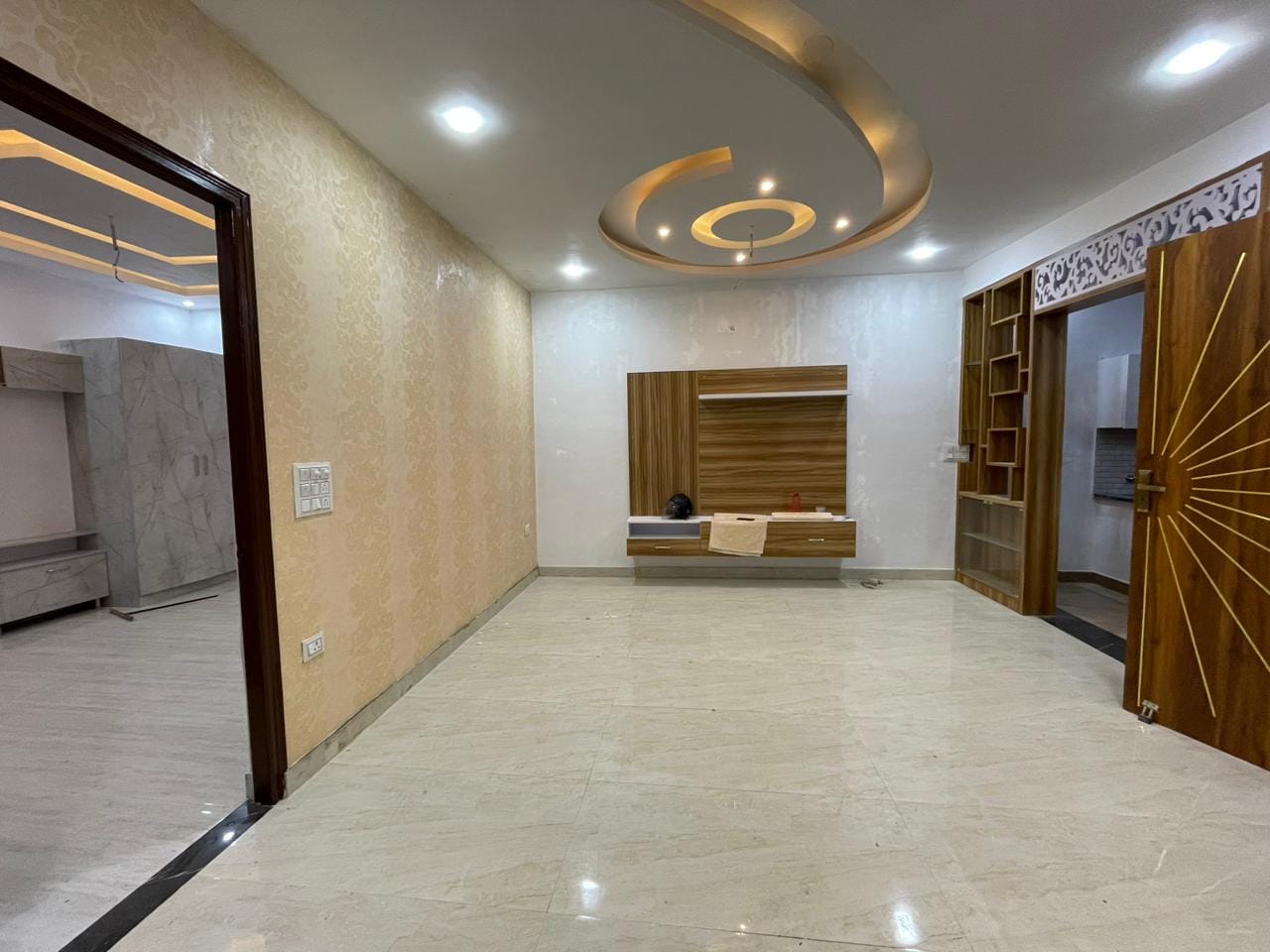 v9 Duplex for Sale in Dehradun, Uttarakhand, India
