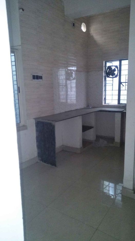 2 Beds 1 Bath – Apartment in Kolkata