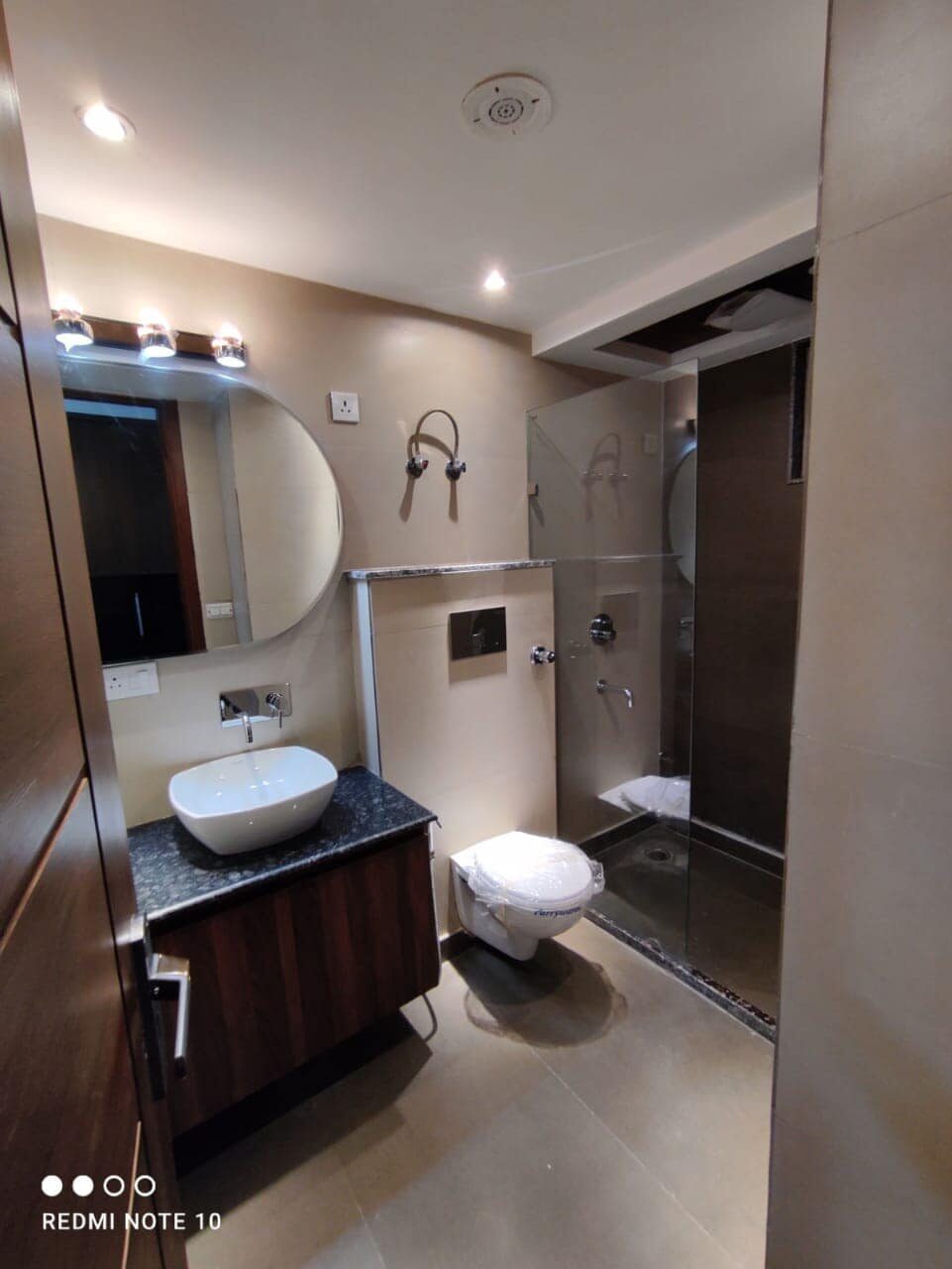 Luxury 3 Beds for sale