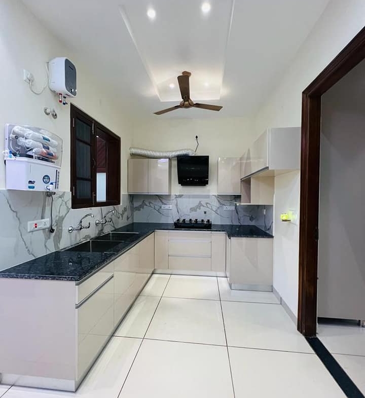 3 Beds Luxury villa