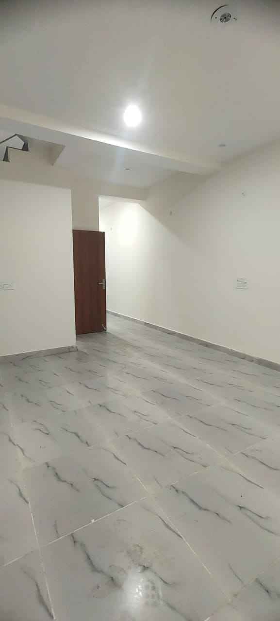 3 Beds 3 Baths – House for Sale Uttar Pradesh, India