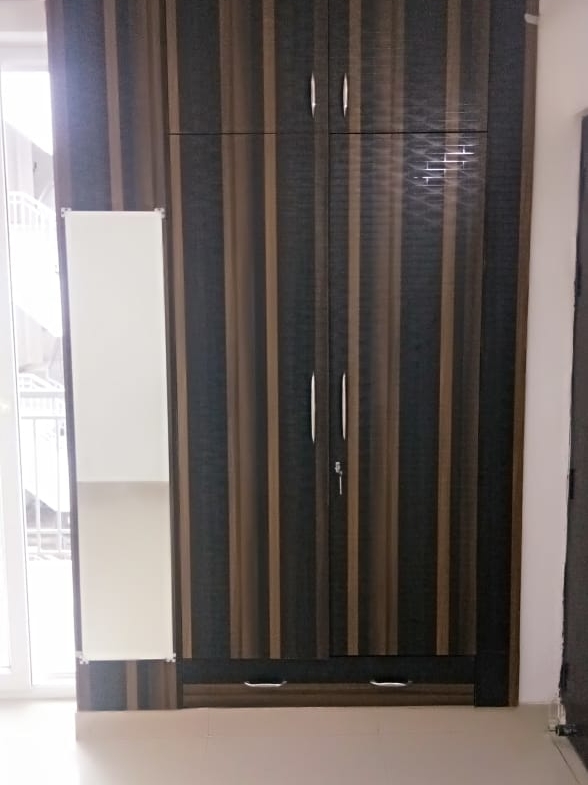 Flat for Sale in Noida Buddha Nagar, Uttar Pradesh, India