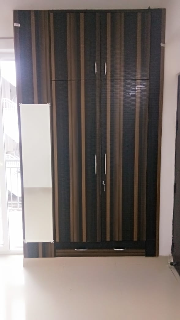 ru2 Flat for Sale in Noida Buddha Nagar, Uttar Pradesh, India