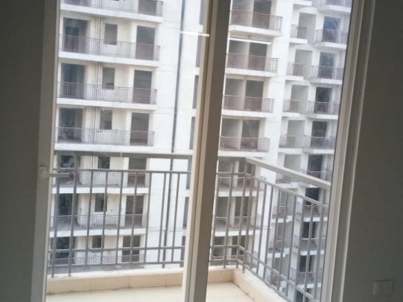 Flat for Sale in Noida Buddha Nagar, Uttar Pradesh, India