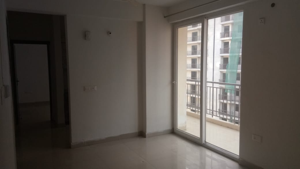 Flat for Sale in Noida Buddha Nagar, Uttar Pradesh, India