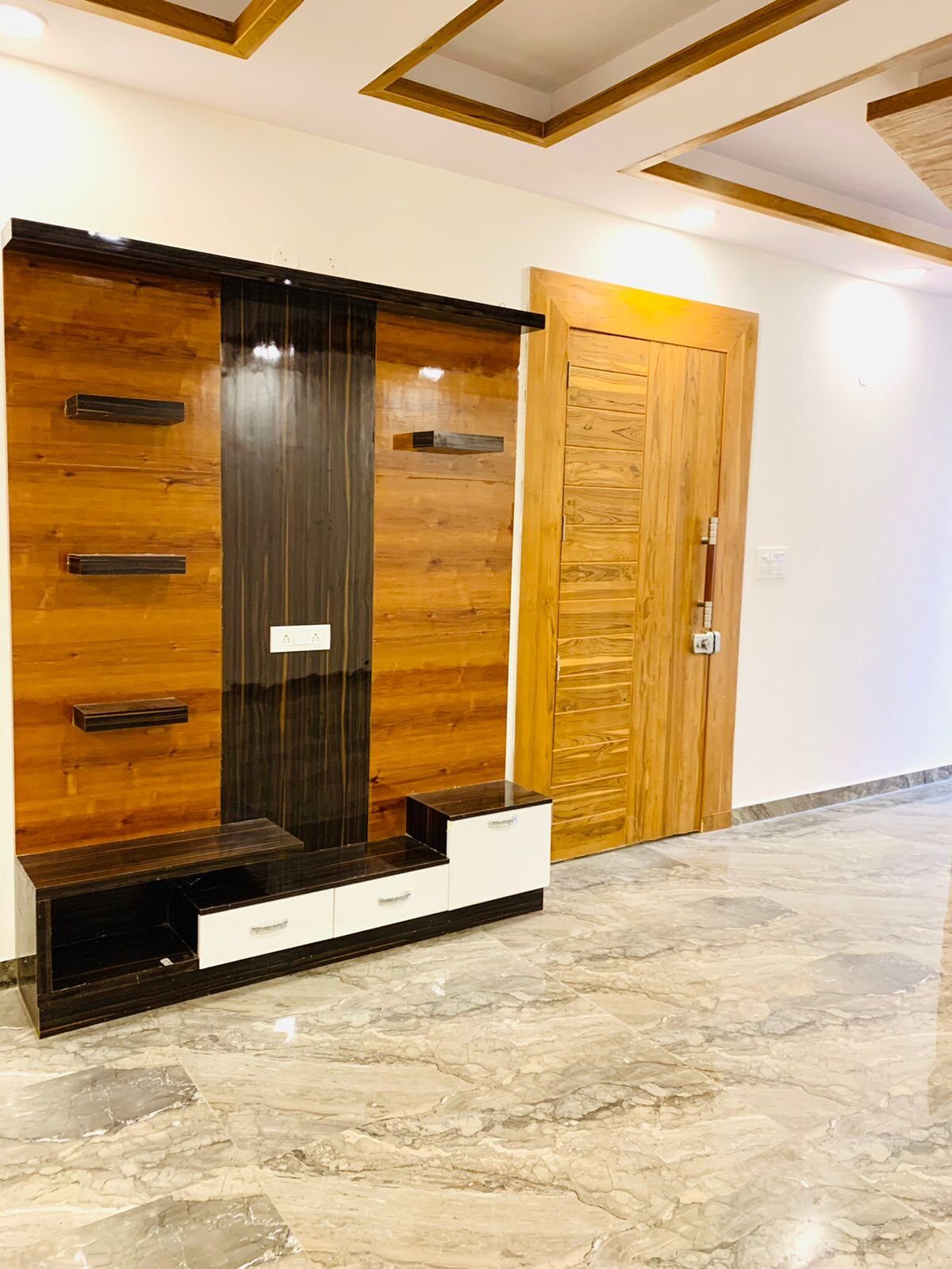 ad2 4 bedroom Flat for Sale in Faridabad, India