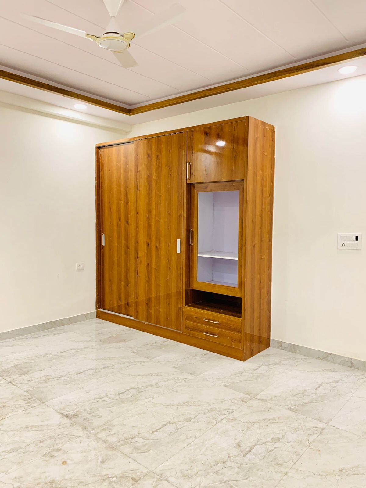 ad4 4 bedroom Flat for Sale in Faridabad, India