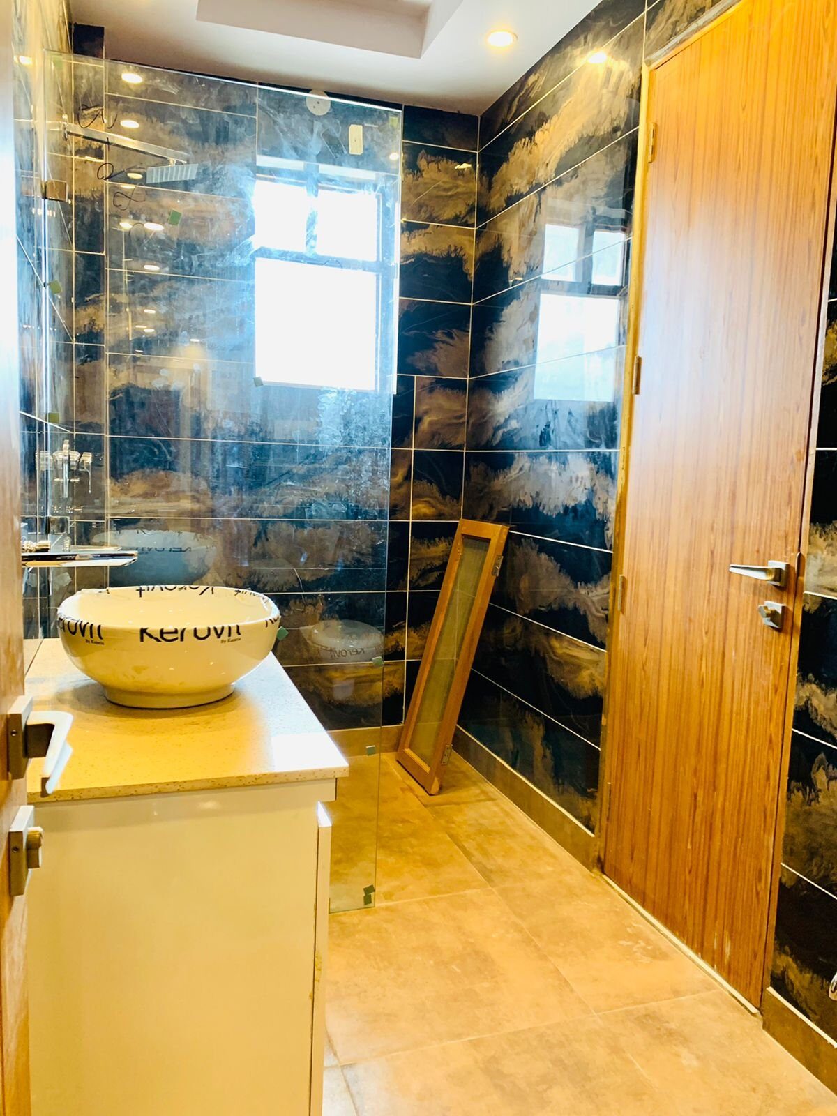 ad6 4 bedroom Flat for Sale in Faridabad, India