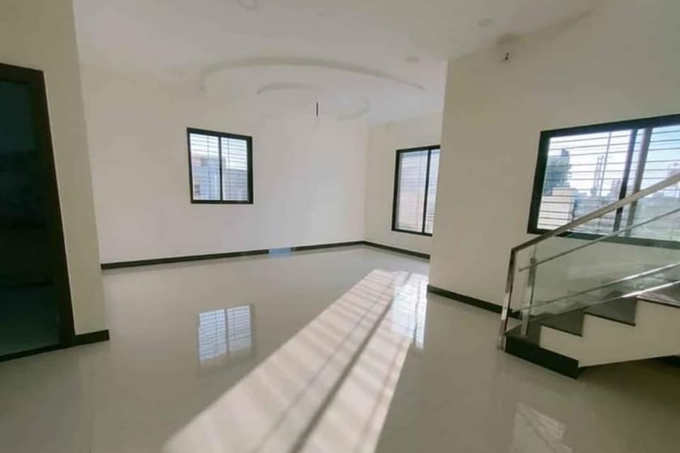 3 Bedroom Apartment for Sale in Raipur, India
