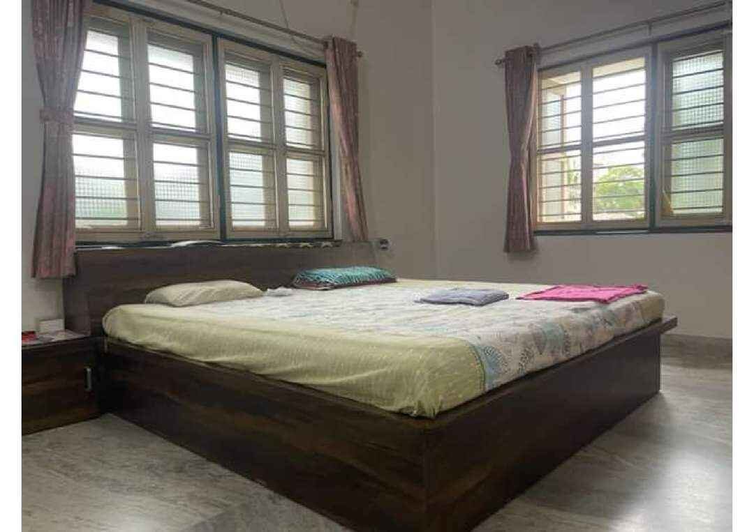 6 Bedroom Luxury House for Sale in Ahmedabad, Gujarat
