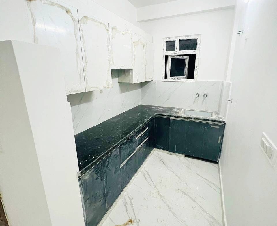 Beautiful 4 bed villa for sale at a very low price in Noida, India.