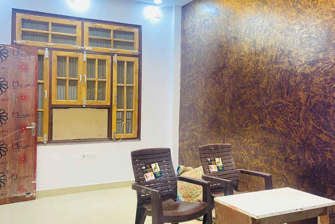3 Bedroom House for Sale in Sadar, Lucknow