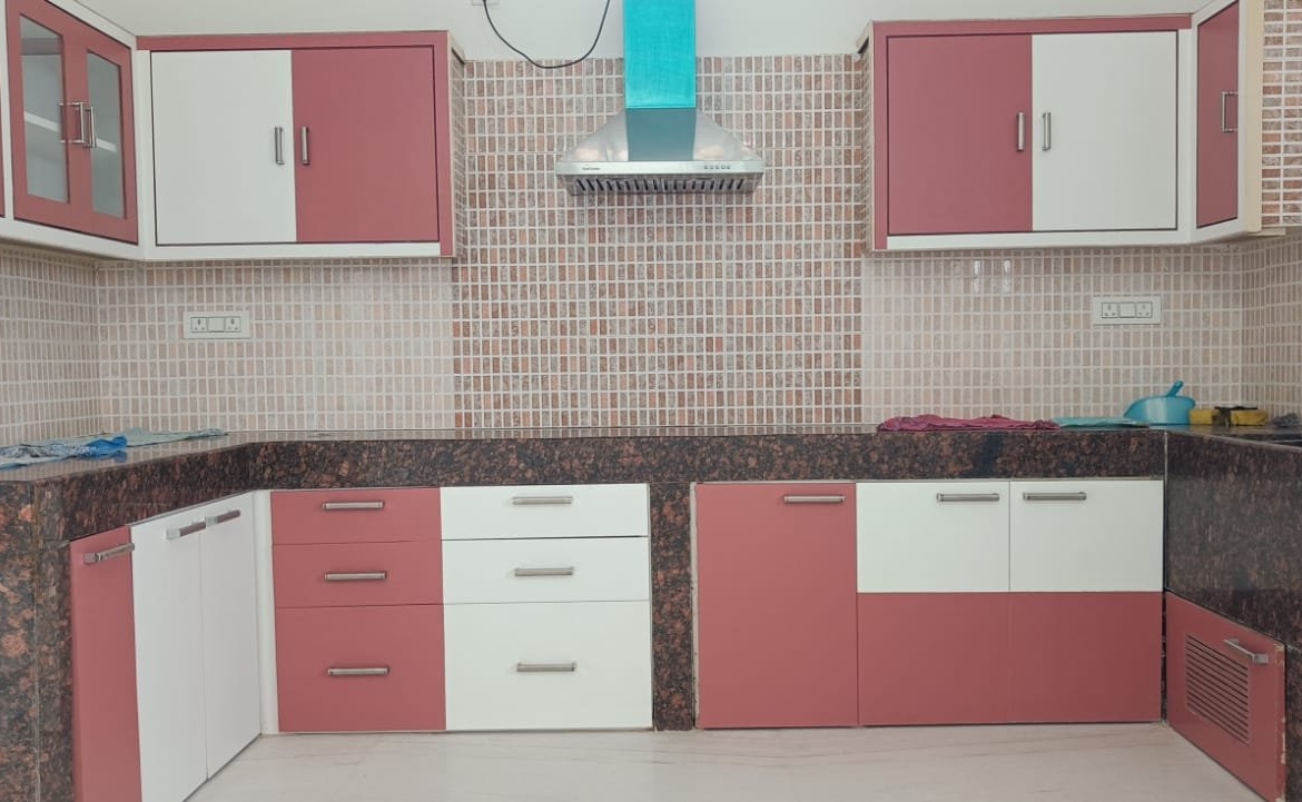 RE-SALE FURNISHED 3BHK FLAT FOR SALE @ ATHAPUR, HYDERABAD.