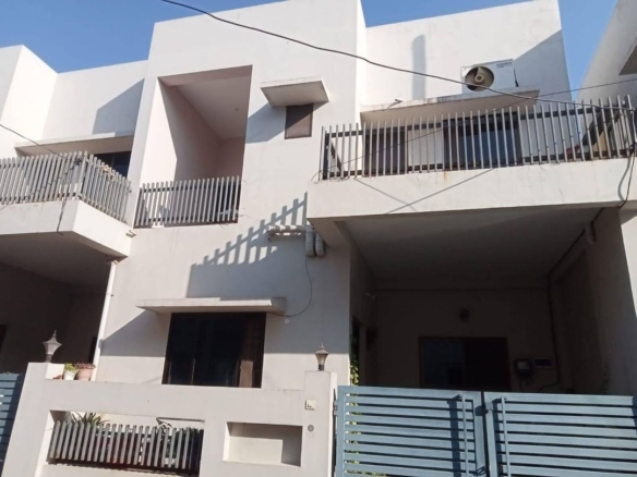 3 Bedroom Duplex House for Sale in Smriti Nagar Bhilai, Chattisgarh