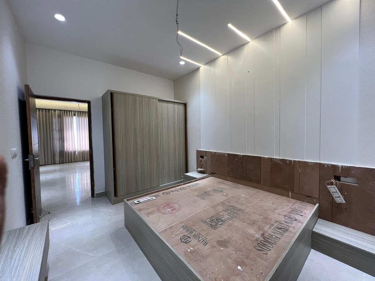 pp4 2 Bedroom Apartment for Sale in Chandigarh, Punjab