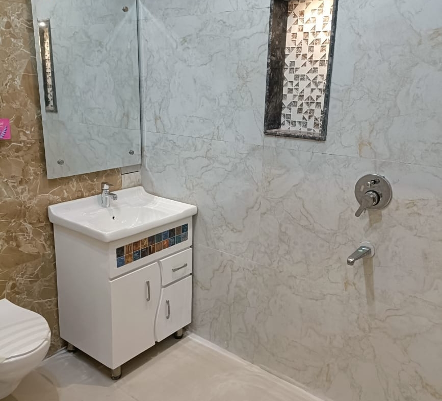 3 Bedroom Flat for Sale in Punjab