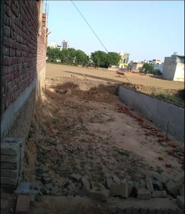 900sqft land for sale in Rewari