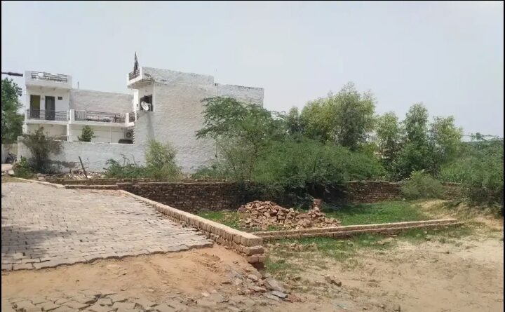900sqft land for sale in Rewari