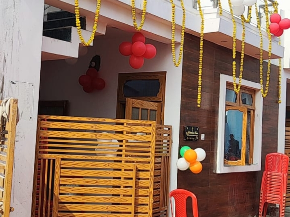2 Bedroom House For Sale in Lucknow.