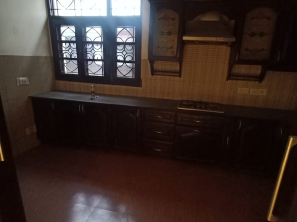 6 BHK House for Rent in Delhi