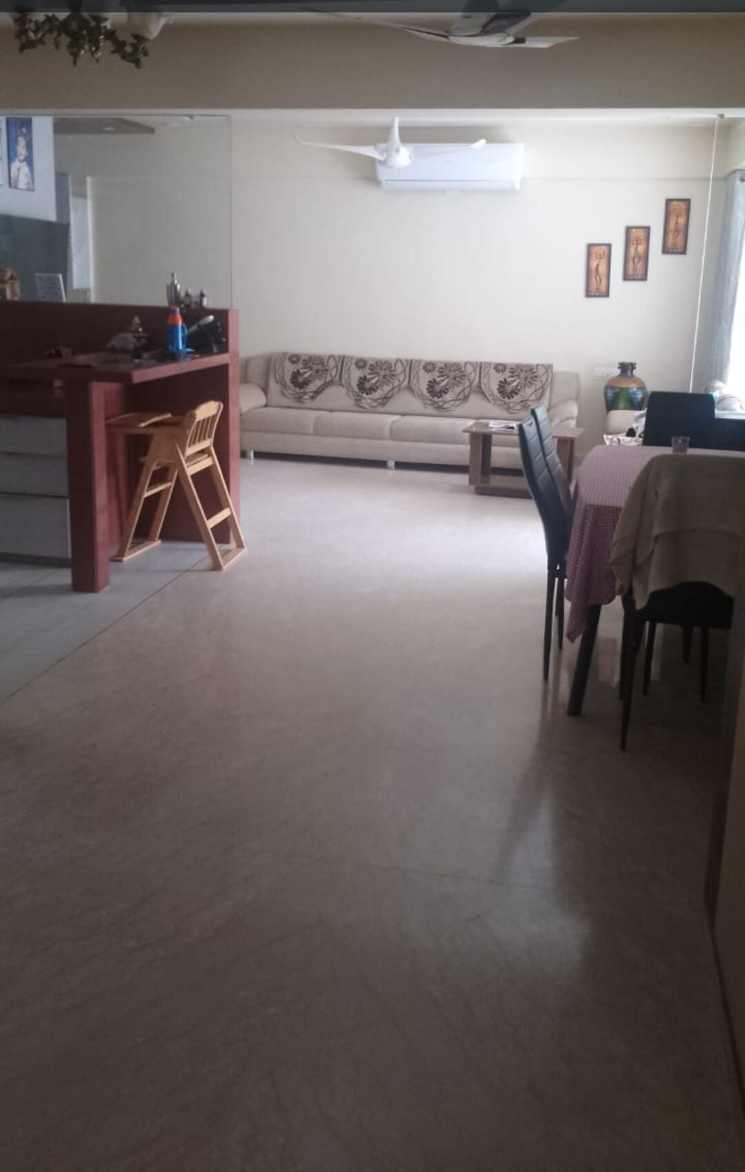 ak 3 Bedroom Flat for Sale in Ahmedabad.