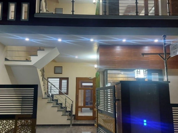 4 Bedroom House for Sale in Chandigarh, Punjab