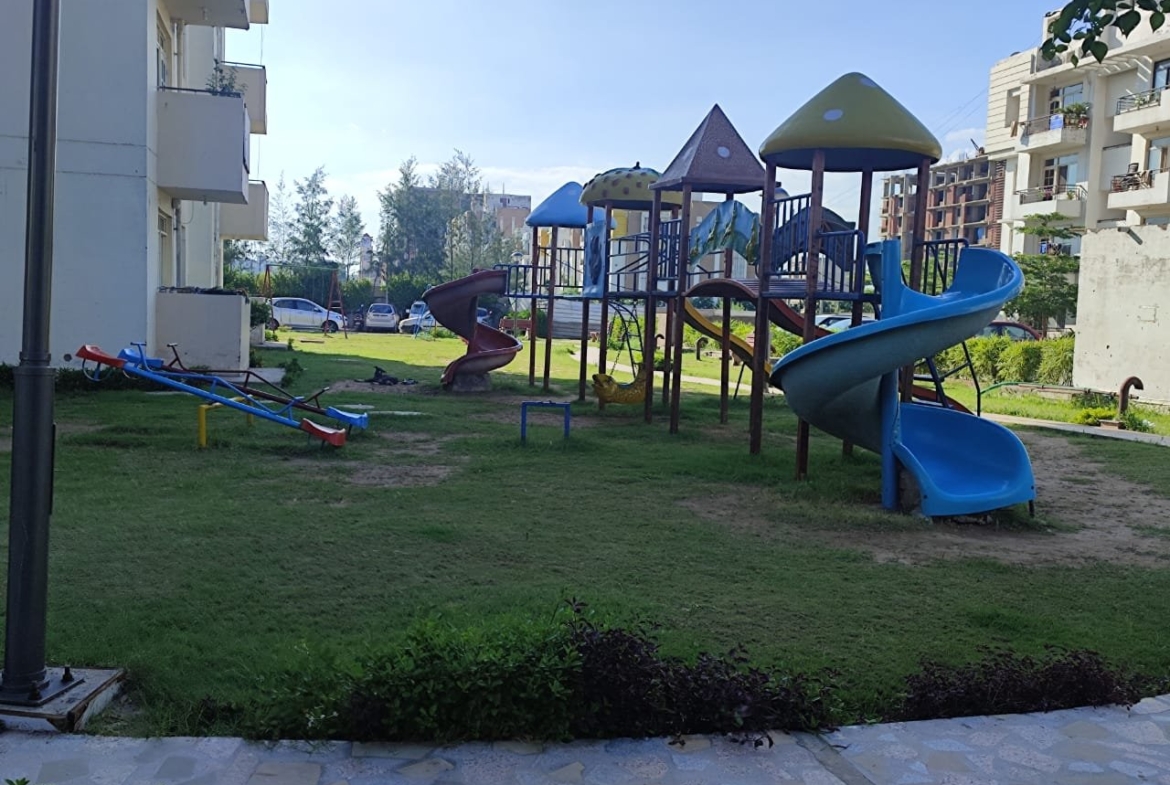 2 Bedroom Flat for Sale in Punjab