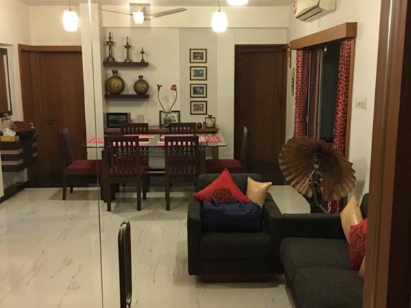 4 Beds Apartment on Rent in Ahmedabad, Gujarat